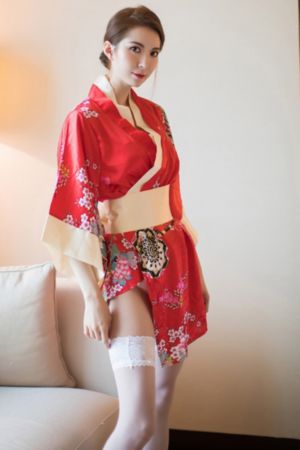 日本和子同居的日子2_超清免费观看电视剧